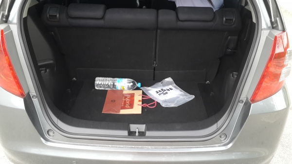 รถบ้านมือเดียว ผู้หญิงใช้ สีเดิมเงาทั้งคันไม่เคยทำสี