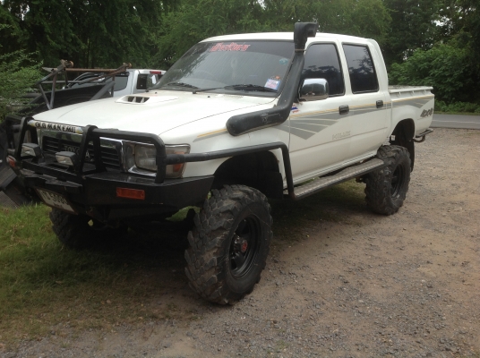 ขายรถtoyota LN106