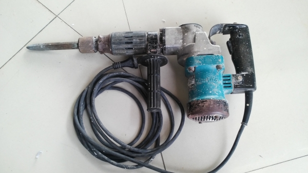 ขายสกัดไฟฟ้า makita hm0810t