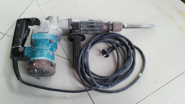 ขายสกัดไฟฟ้า makita hm0810t ขายสกัดไฟฟ้า makita hm0810t