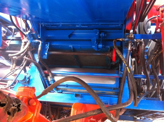 ขายรถเกี่ยวศักดิ์พัฒนา ss501 ขายรถเกี่ยวศักดิ์พัฒนา ss501