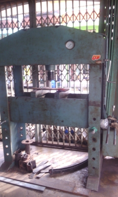 แท่นอันไฮโดลิก 100ตัน