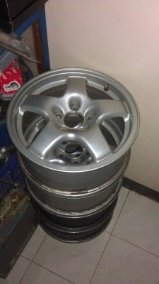 ล้อskyline gts