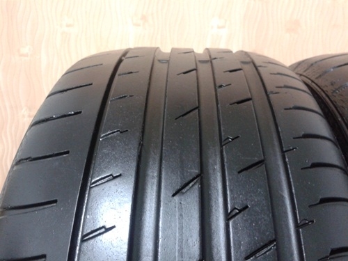 ยาง,235-40-18 Continental ปลายปี11หนึ่งคู่ 1,700