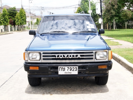 TOTOTA HERO 5 ประตู แวนสั้น ดีเซล