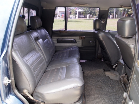 TOTOTA HERO 5 ประตู แวนสั้น ดีเซล