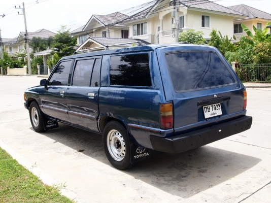 TOTOTA HERO 5 ประตู แวนสั้น ดีเซล