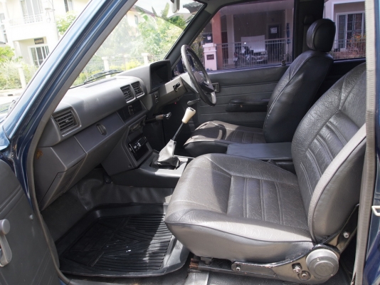 TOTOTA HERO 5 ประตู แวนสั้น ดีเซล