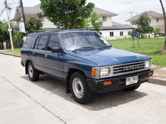 TOTOTA HERO 5 ประตู แวนสั้น ดีเซล