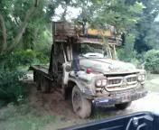 สิบล้อ หัวยาว เทนเลอร์   เครื่อง 6 B D 1 เพลาเดียว 165 แรง ช่วงล่างเดิม  ติดต่อสอบถามรายละเอียดได้ที่ 084-9160227 090-3494058