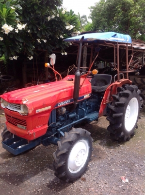 แทรกเตอร์คูโบต้า 26 แรง โฟวิน สภาพดีเยี่ยม เดิมๆ ทั้งคัน ขายพร้อมจอบหมุน