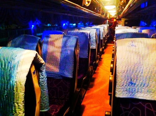 ขาย รถบัส 8 ล้อ สภาพดี ครับ ขาย รถบัส 8 ล้อ สภาพดี ครับ