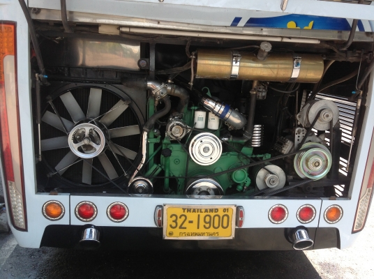 ขาย รถบัส 8 ล้อ สภาพดี ครับ ขาย รถบัส 8 ล้อ สภาพดี ครับ