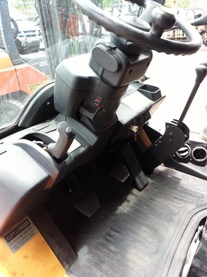 ขาย ฟอล์คลิฟต์ TOYOTA 7FD25  เสา 5 เมตร ฮิ้งฟอล์ค กระดก-เท งาได้