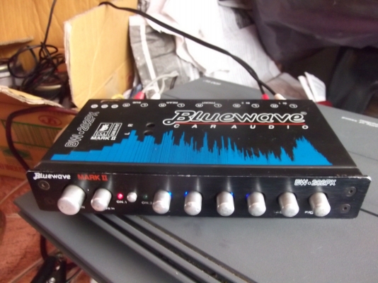 ปรีแอมป์ Bluewave รุ่น BW-202PX