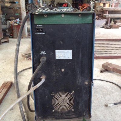 เครื่องเชื่อม MIG 250 Riland  มือ 2 สภาพดี เครื่องพร้อมใช้งาน