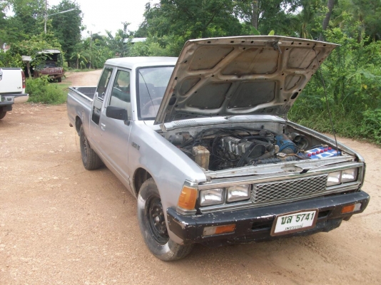 รถกระบะแคปพร้อมใช้งานครับ  ในสวนถูกกวามอไซ