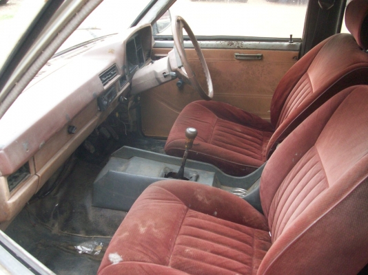 รถกระบะแคปพร้อมใช้งานครับ  ในสวนถูกกวามอไซ