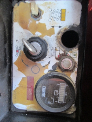 JLG(มือสอง) แบรนด์อเมริกา !!รถกระเช้ามือสองปรับสภาพมีรับประกัน!! รุ่น 3369E (สูง 10.06 M.) ราคา 350,000 บาท เท่านั้น JLG(มือสอง) แบรนด์อเมริกา !!รถกระเช้ามือสองปรับสภาพมีรับประกัน!! รุ่น 3369E (สูง 10.06 M.) ราคา 350,000 บาท เท่านั้น