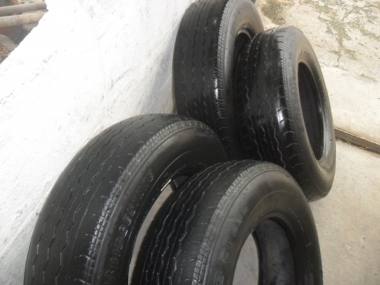 ยาง RIDGESTONE 195R15 ปี11 สวยๆ 4 เส้น ราคา 2000 บาท ยาง RIDGESTONE 195R15 ปี11 สวยๆ 4 เส้น ราคา 2000 บาท