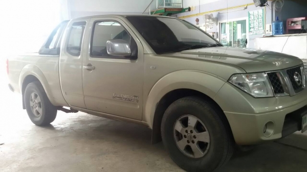 รถ nissun lx ปี2010
