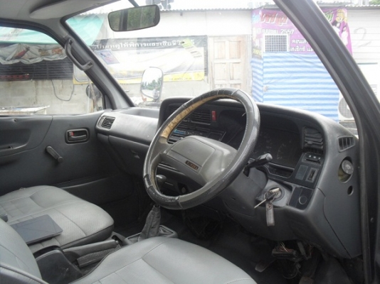 ขายรถตู้ มีเบาะให้ ภายใน สภาพดี