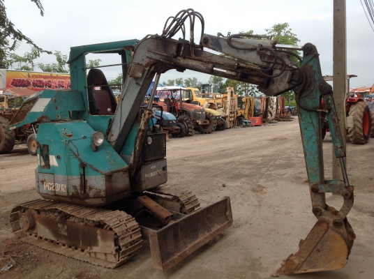 ขายรถขุด KOMATSU PC28UU เก่าไทย ราคาถูก ขายรถขุด KOMATSU PC28UU เก่าไทย ราคาถูก