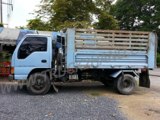 ISUZU 6 ล้อ 120 แรงม้า เครื่องรุ่นฝาขาว