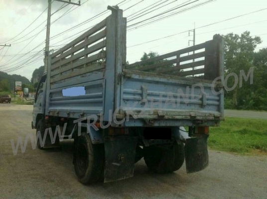 ISUZU 6 ล้อ 120 แรงม้า เครื่องรุ่นฝาขาว