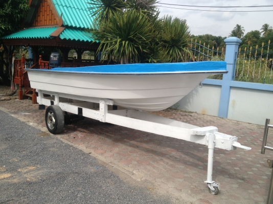 ขายเรือ พร้อมเครื่องYAMAHA 30แรง และเทนเลอร์ สภาพสวยเวอร์ พร้อมใช้งาน