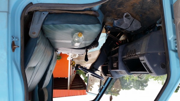 ขายรถ๖ล้อดั้มสภาพดีพร้อมใช้ 099-2489947