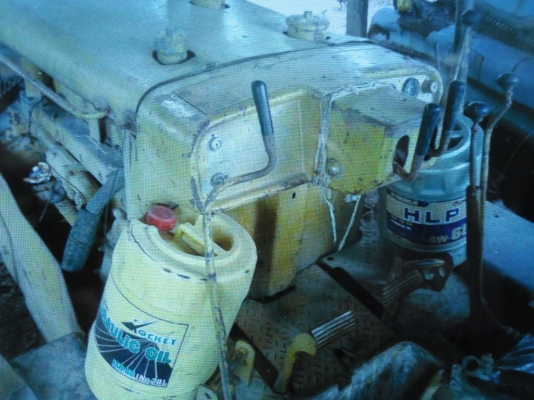 ขายรถแทรกเตอร์ CAT D5D เกียร์ ตัดสภเพพร้อมใซ้เครื่องดีเกียร์ดีเอกสารใบสัญญาซื้อขาย