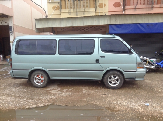 ขายรถตู้