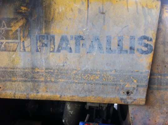 ขายรถตักเอวอ่อนราคาเบาๆ สภาพพร้อมใช้งาน เอกสารสัญญาซื้อขาย