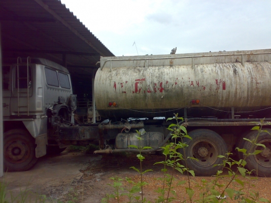 สิบล้อ ฮิโน่ 2เพลา เครื่อง EP 100  เทอโบว์ ตามสภาพครับ