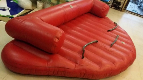 ขายของเล่นทางน้ำ Banana Boat 5 ที่นั่ง กับ Sofa 3 ที่นั่ง