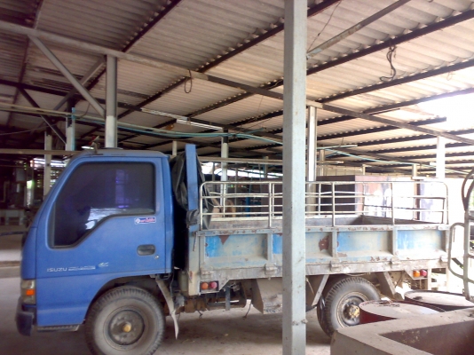 4 ล้อ ไม่ติดเวลา อีซูซุ NKR