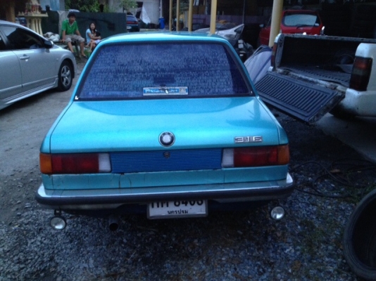BMW 316คลาสสิค เครื่องเดิม เกียร์ธรรมดา สองประตู พวงมาลัยซ้าย