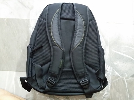 กระเป๋า note book ใบใหญ่ 15.6 Targusราคาพร้อมส่ง EMS ครับ 999 กระเป๋า note book ใบใหญ่ 15.6 Targusราคาพร้อมส่ง EMS ครับ 999