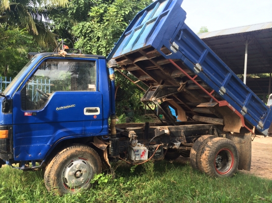 ขาย 6ล้อดั้มเล็ก TOYOTA  BU61 ขายไปสระแก้วแล้วครับขอบคุณทุกท่านที่สนใจ