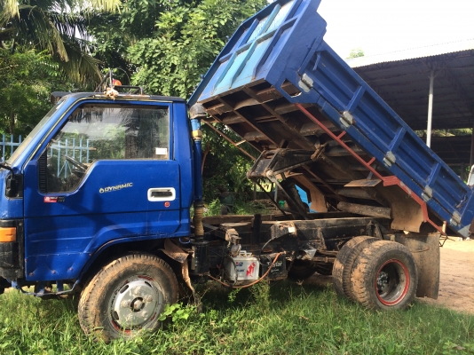 ขาย 6ล้อดั้มเล็ก TOYOTA  BU61 ขายไปสระแก้วแล้วครับขอบคุณทุกท่านที่สนใจ