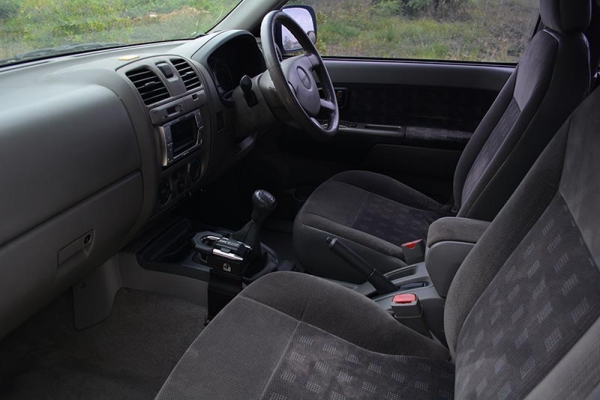 รถบ้านเจ้าของขายเองครับ ราคาโดนใจ จะไปเรียนต่อต่างประเทศครับ ISUZU HILANDERcab4 3.0 ปี2004 ไมล์115,xxx