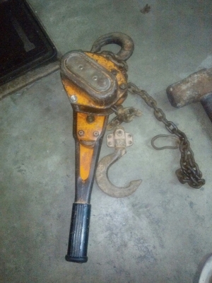 ขายรอกมือโยก vital japan 1.5 ตันถูกๆ ขายรอกมือโยก vital japan 1.5 ตันถูกๆ