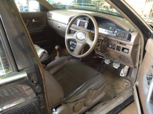 ขายรถเก๋ง5ประตู มาสด้า 626  เครื่อง 1600 ไฟฟ้าทั้งคัน ติดแก๊สLPG แล้ว ลดราคาเหลือ 5หมื่นบาท