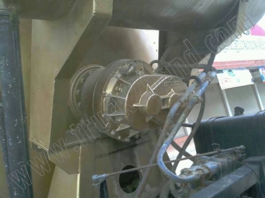 รถโม่ปูน10ล้อ Nissan UD CWM430M