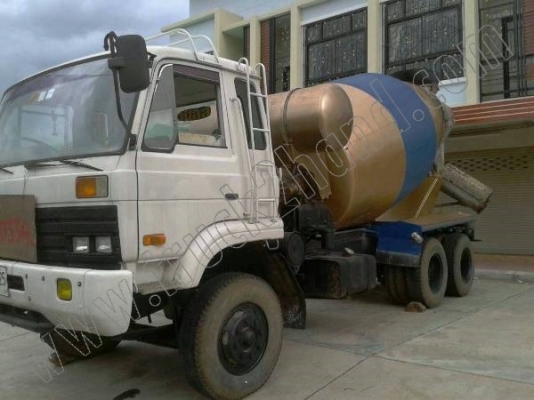 รถโม่ปูน10ล้อ Nissan UD CWM430M