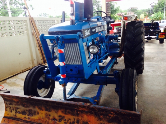 ขายฟอร์ด6610 ลดราคาเหลือ350000