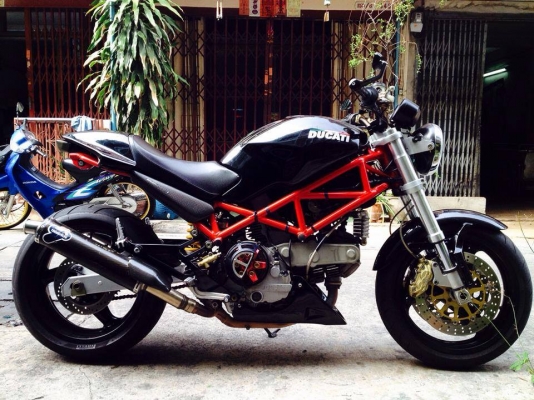 Ducati M900ie ปี03 หัวฉีด สพม แท้ ของแต่งท่วมๆ Bigbike Bangrak เอาทะเบียนติดต่อ