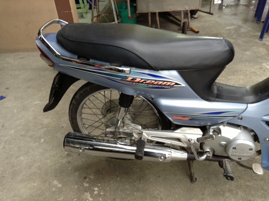 ขาย!!! ฮอนด้าดรีม125cc สภาพสวยเดิมๆ ปี45 รถเครื่องดีคับ ทะเบียนครบ ภาษีไม่หมด