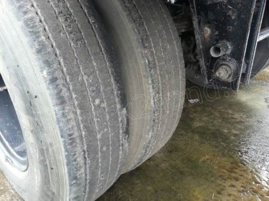 หางเทเลอร์ พื้นเรียบ3เพลา บ.สามมิตร ปี53 ผลิตจากบริษัทสามมิตร มีทั้งหมด 22 หาง